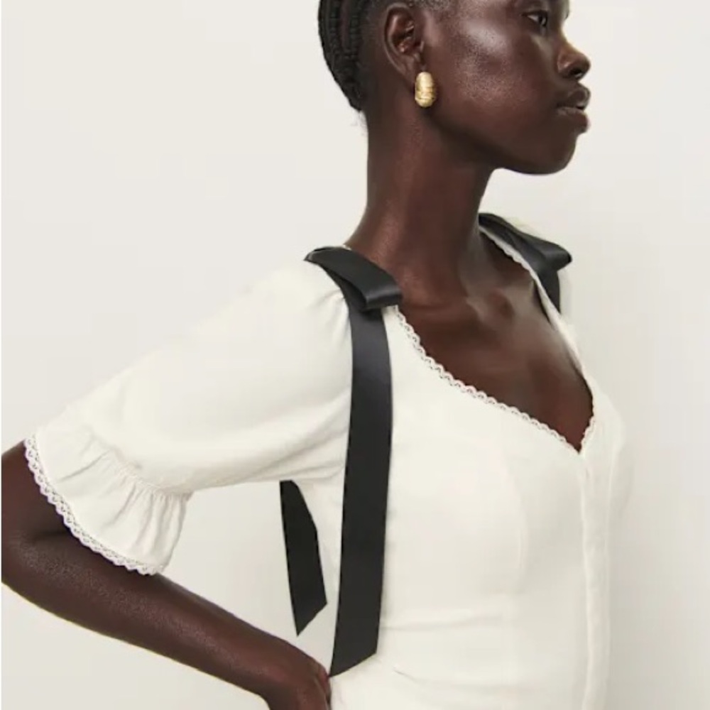 Reformation | Inara Top - Picture 2 of 5